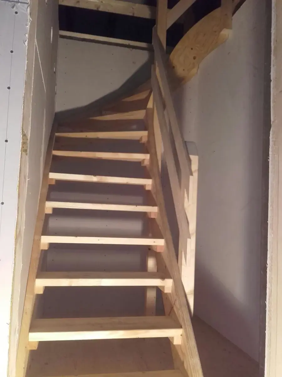 Innenausbau & einfache Treppen Projekt